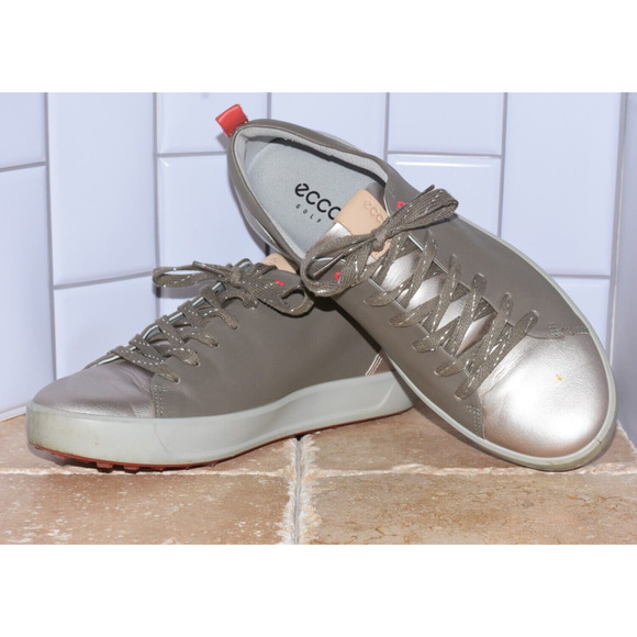 ECCO Ladies Hybrid Spikeless Soft Hydromax Comfort Golf Sneaker 40-9 Extra Wide - Picture 1 of 10